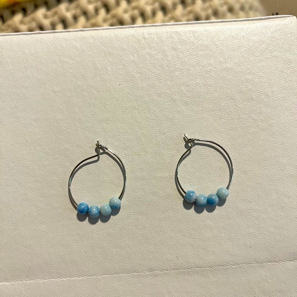 Earrings - Picture 1 of 1